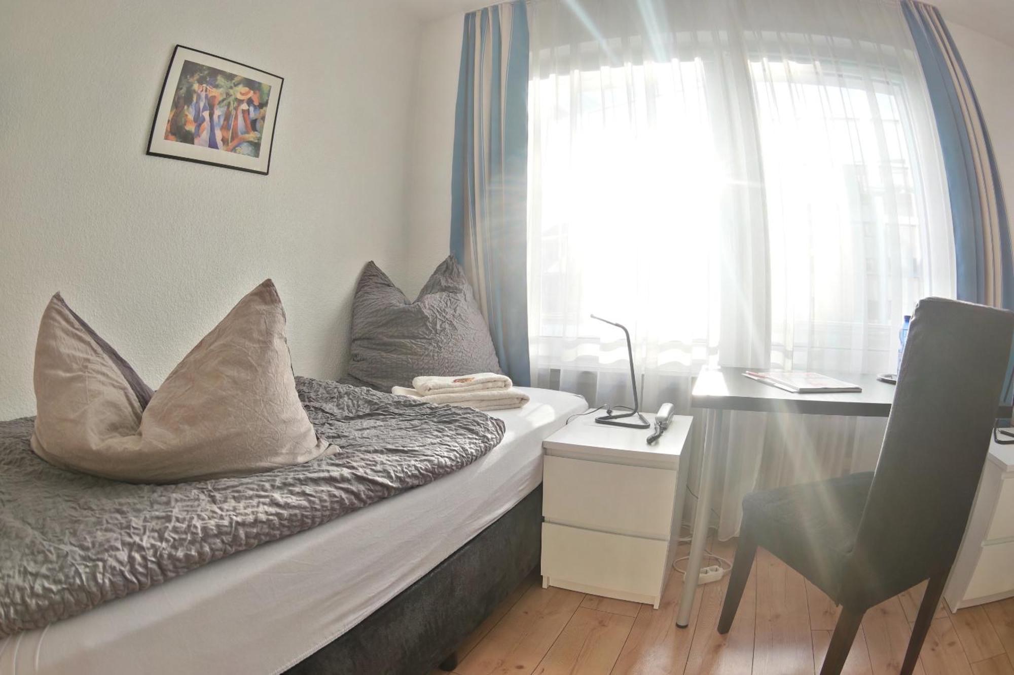 Hotel Merlin Garni Cologne Bilik gambar