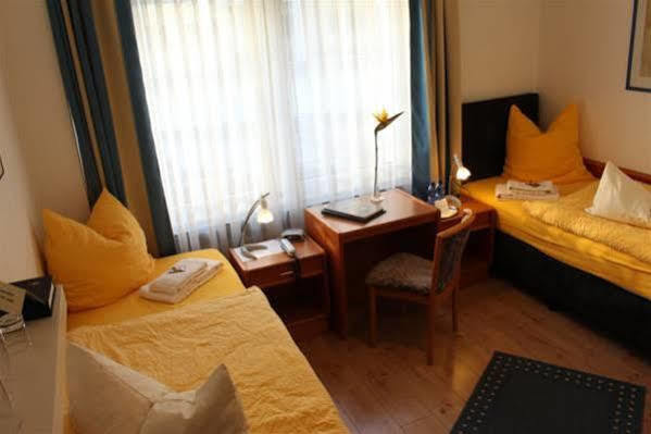 Hotel Merlin Garni Cologne Luaran gambar